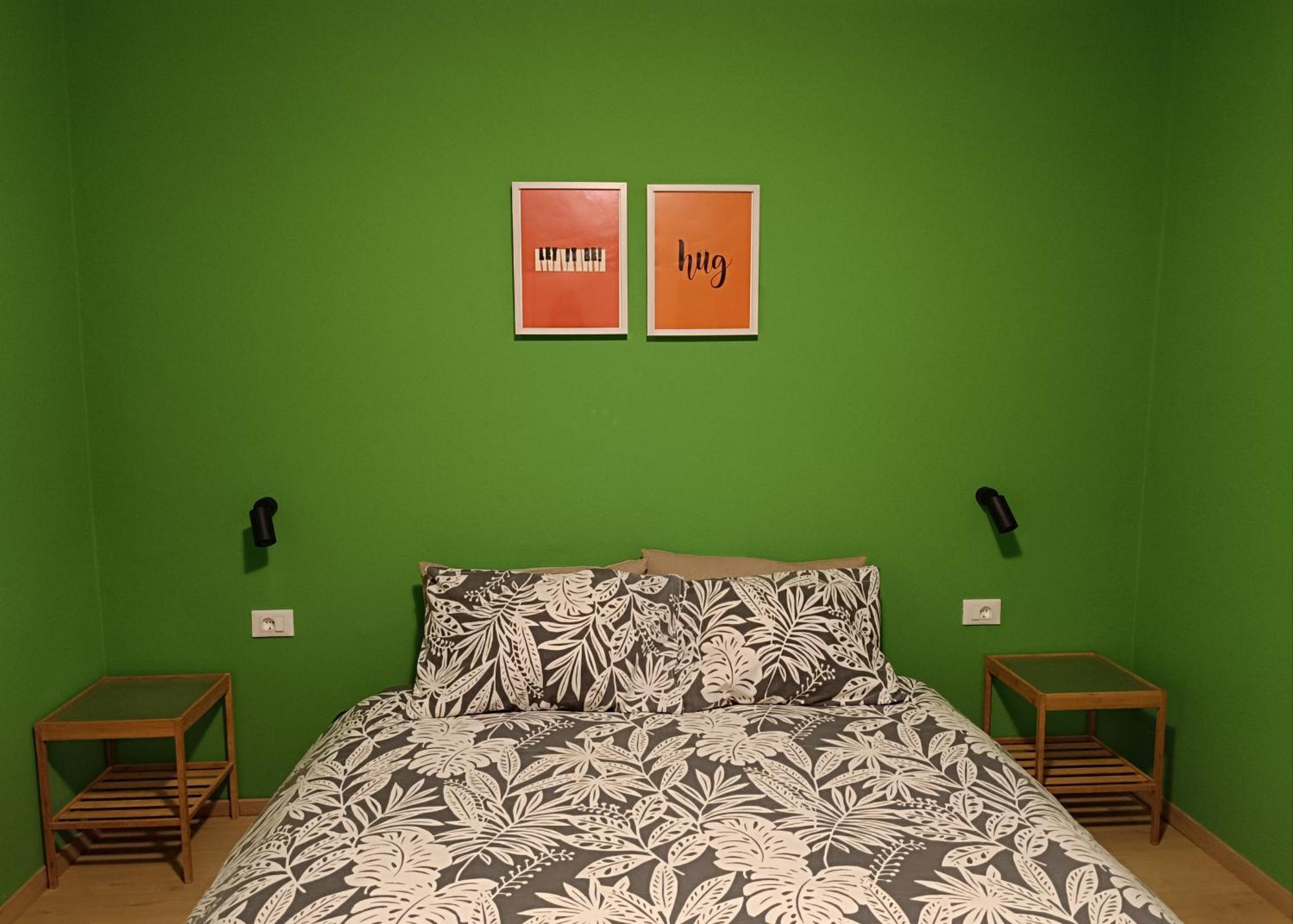 Travel Stop Apartment *